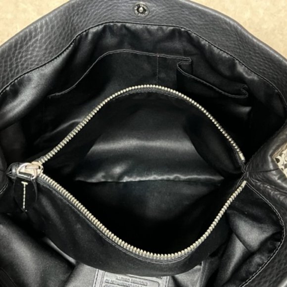 Coach Penelope Op Art Black & White Signature Shopper Purse - Picture 11 of 12